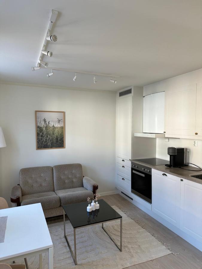 Cosy 2-Rooms Apartment In The City Center Tromsø Exterior foto